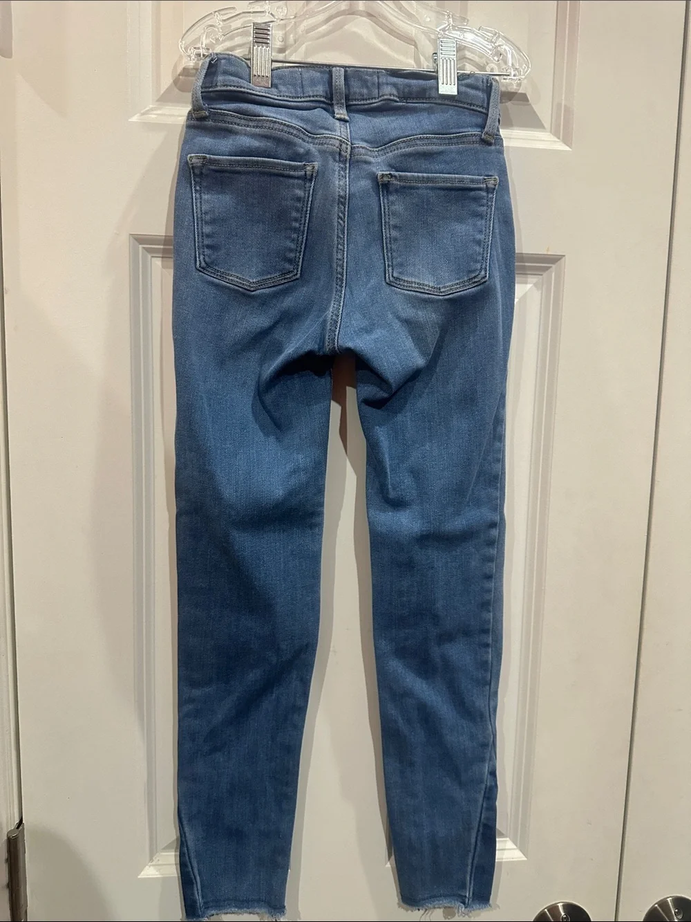 NWOT Old Navy Blue Kids Skinny Jeans - Faded Wash size 10
